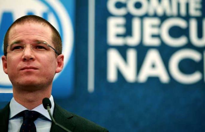 El PRI-Gobierno pretende dar un golpe a la democracia en Coahuila: Ricardo Anaya Cortés