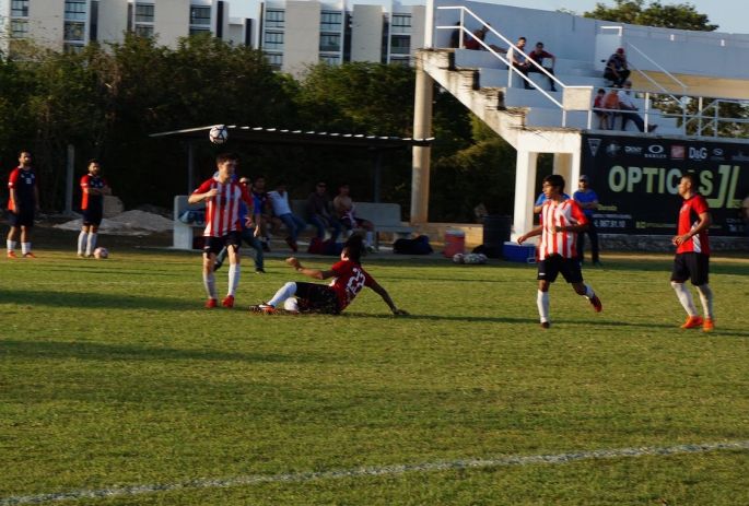 Final de la Liga Premier de Fútbol entre Búhos y Venados