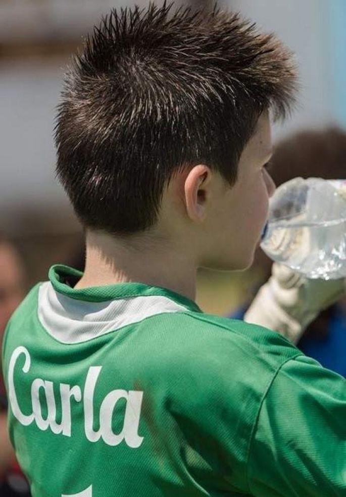 Una portera es acusada de ser niño por detener demasiados penaltis