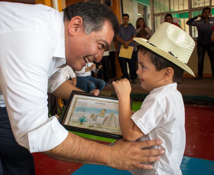 Grandes obras para los estudiantes más pequeños: Victor Caballero