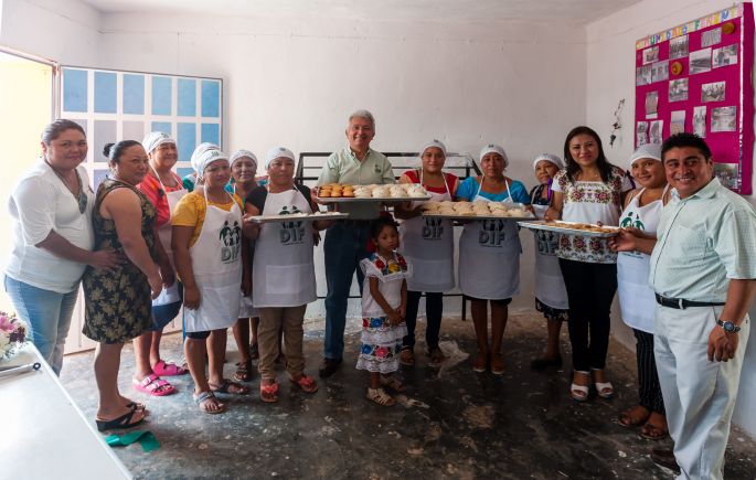 Inauguran panadería de Comunidad DIFerente en Yunkú
