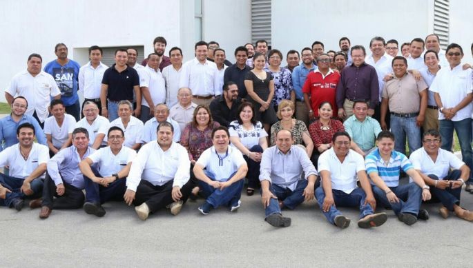 Congreso del Estado celebra a los padres