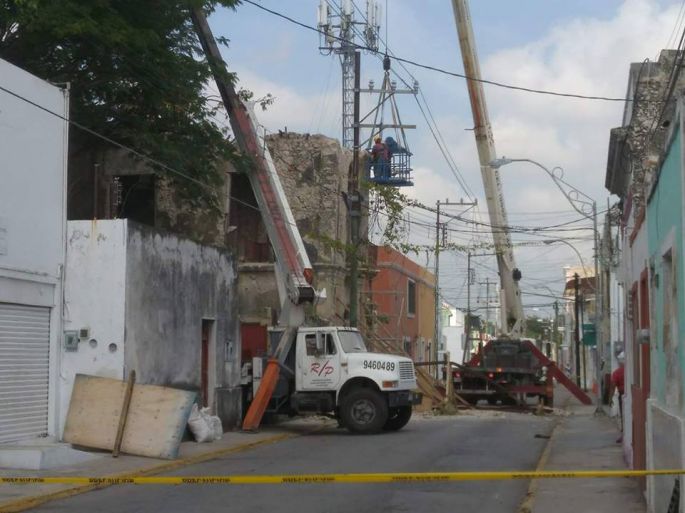 Proceden a la demolición de centenaria construcción en el Centro Histórico.