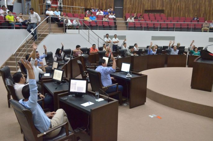 Ratifican en el Congreso Local a Consejero de la Judicatura.