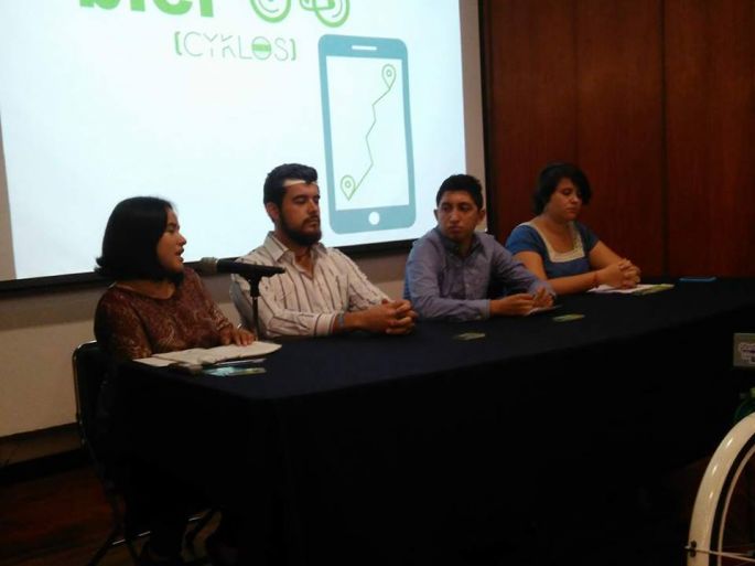 El transporte en Mérida, caro, ineficiente y antiguo, opinan jóvenes