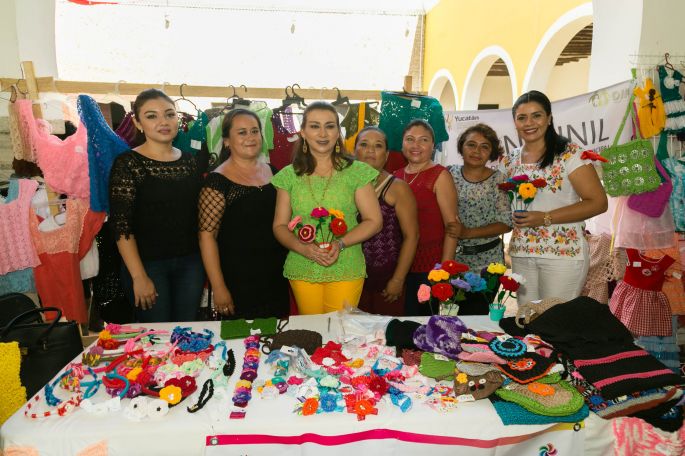 Apoya DIF con talleres a mujeres emprendedoras 