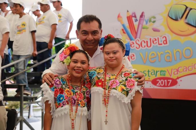 Participación histórica en Escuelas de Verano.