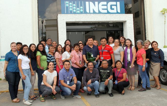 DIF Mérida implementa programas de nutrición en centros laborales.