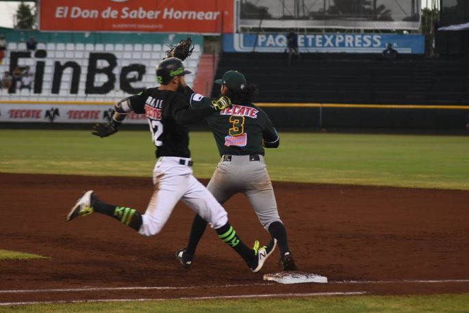 Tercera derrota al hilo de los Leones, ahora ante Pericos 8-6