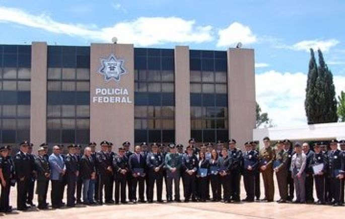 México imparte curso en Seguridad Aeroportuaria a instituciones policiales de América.