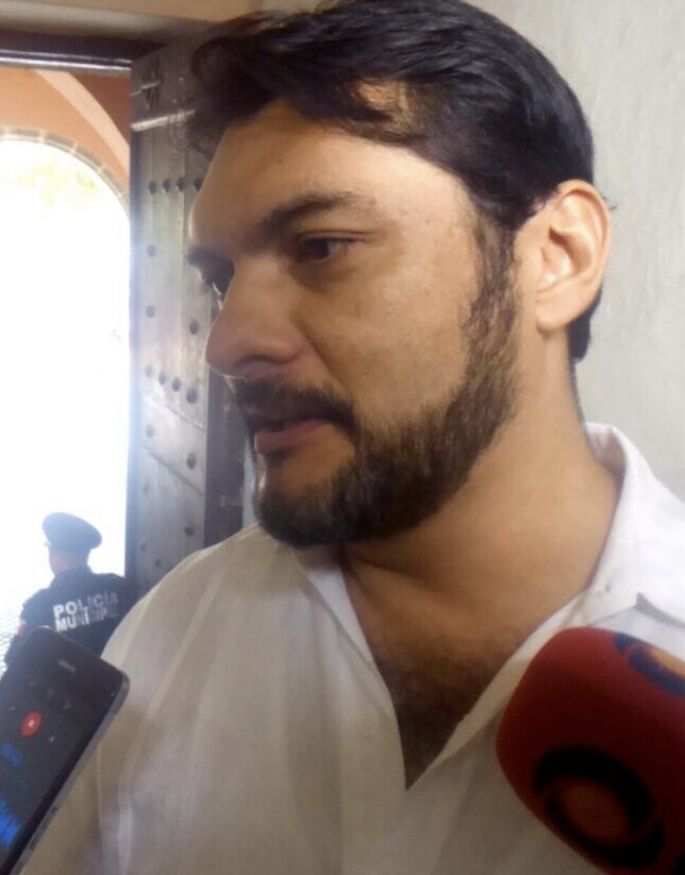 Acusan de lavado de dinero al alcalde Mauricio Vila.