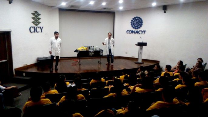 Acercan la ciencia a niños y jóvenes en el CICY.