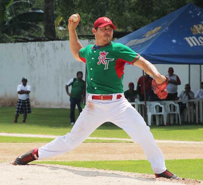 Tizimín comienza con un éxito la liga de béisbol Naxón Zapata de Invierno.