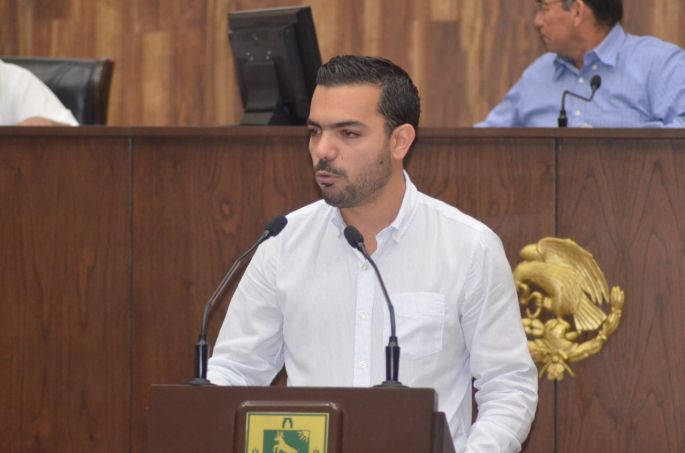 Impulsa el Dip. Elías Lixa derechos jurídicos de personas con discapacidad.