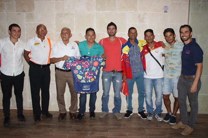 Campeones internacionales llegaron al MZ Tour de Ciclismo