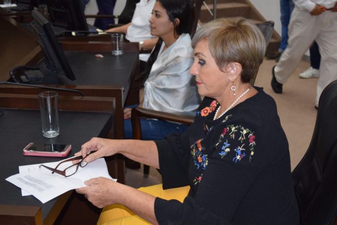 Solicita licencia por motivos personales la Diputada María Esther Alonzo Morales del PRI