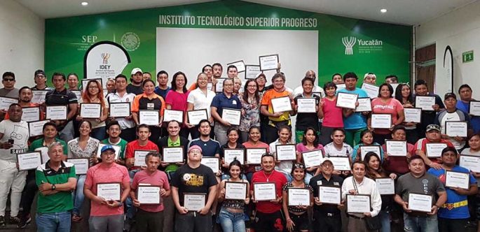 Se realiza curso de capacitación para entrenadores en Progreso.