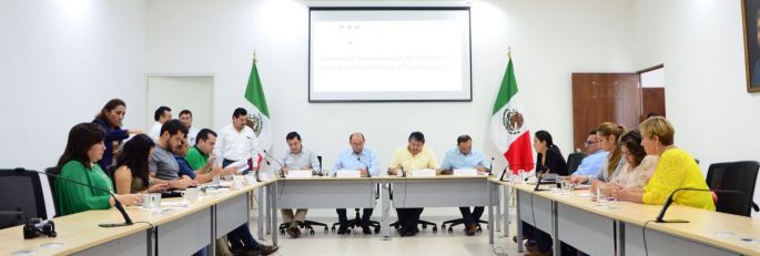 Aprueban productivos dictámenes en jornada de comisiones