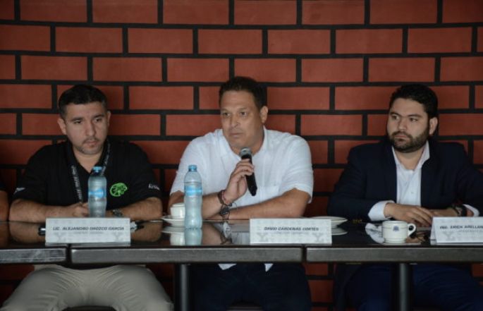 Nuevos refuerzos de los Leones de Yucatán para este 2018 en la LMB