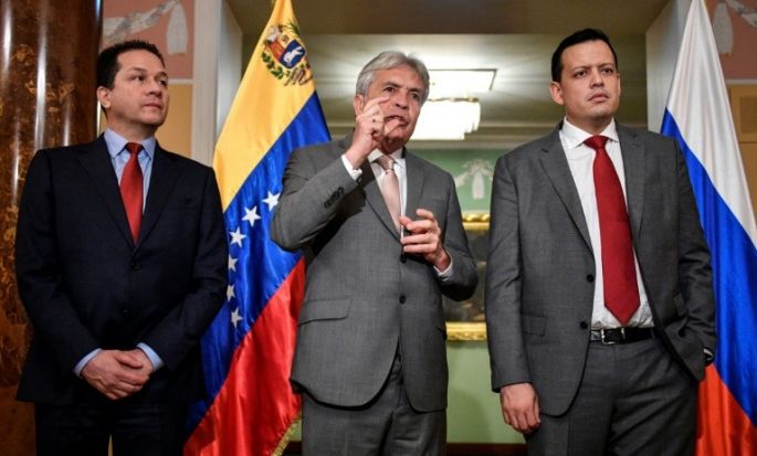 Rusia da un respiro a Venezuela, estrangulada por la deuda
