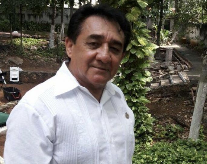 Por simpatizar con el Frente Amplio Opositor y por atacar a AMLO, el regidor Regino Carrillo Pérez es expulsado de MORENA