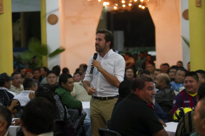 Trabajadores de Ticul confían en Pablo Gamboa