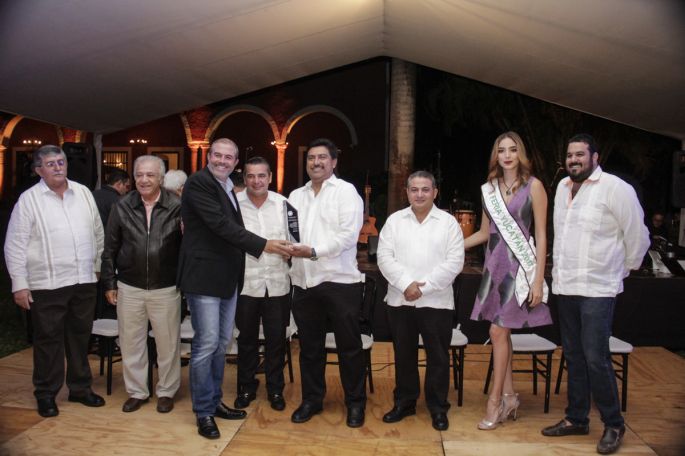 Premian a ganadores de la II Exposición Nacional de Ganado de Origen Indiano