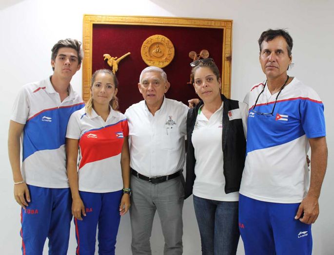 Veleristas cubanos entrenarán en la costa del Centro Vacacional Isstey