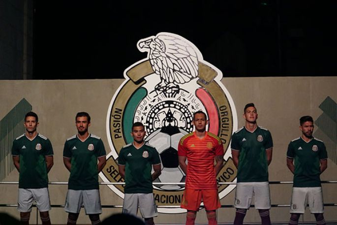 Presentan el Nuevo Uniforme de la Selección Nacional de México Para Rusia 2018