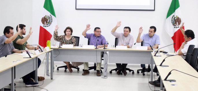 Solicitan nuevos dictámenes del Paquete Fiscal 2018