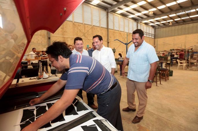 “La economía de Yucatán merece más y por eso no vamos a parar”