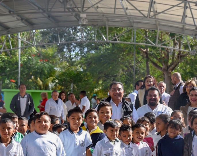 Una escuela al CIEN para 80 años más