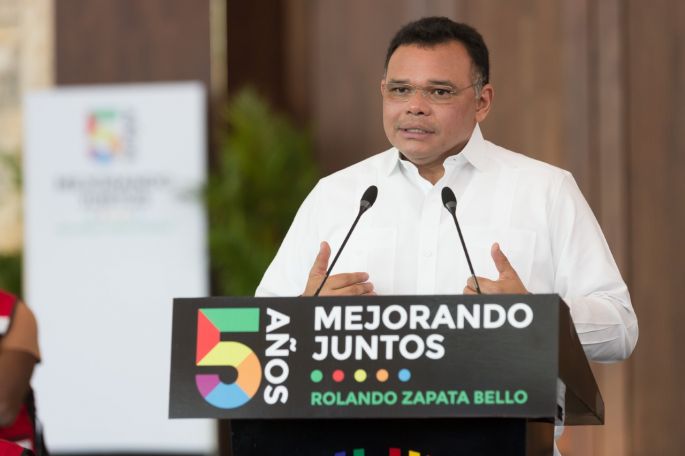 Anuncia Zapata Bello más obras de infraestructura urbana, hospitalaria, educativa y carretera, así como editorial y arqueológica.