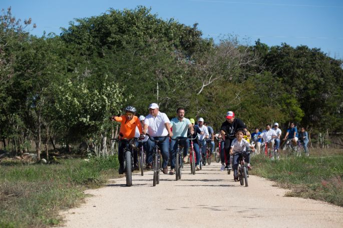 Inauguran "Paseo Henequenes", parque lineal de 5 kilómetros de largo