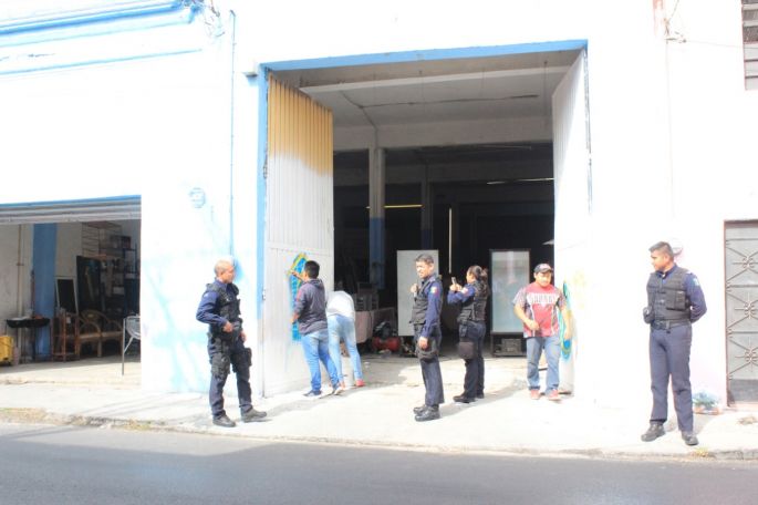 Por pintar grafitis en el Centro Histórico de Mérida, reciben 36 horas de arresto y la reparación del daño   
