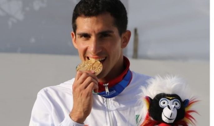 Gana Rommel Pacheco oro centroamericano