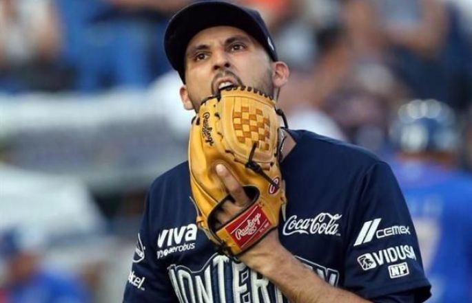 El abridor Jorge Reyes llega a los campeones