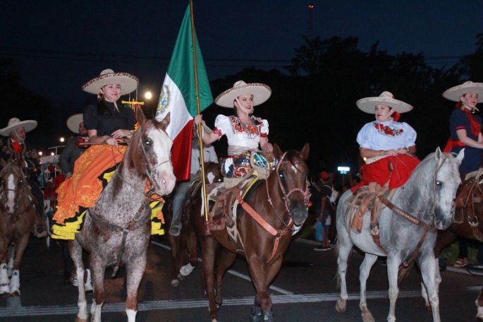 Celebran el "Día del Charro" con su tradicional desfile en Paseo de Montejo