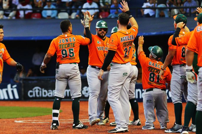 Feroz triunfo de Leones y la serie de Playoffs regresa al Kukulcán