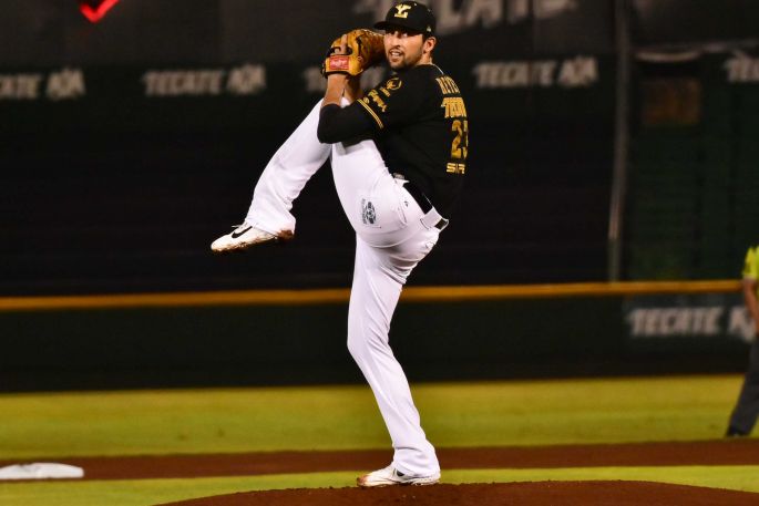 Reyes y Valle guían triunfo de Yucatán y la serie se va al máximo