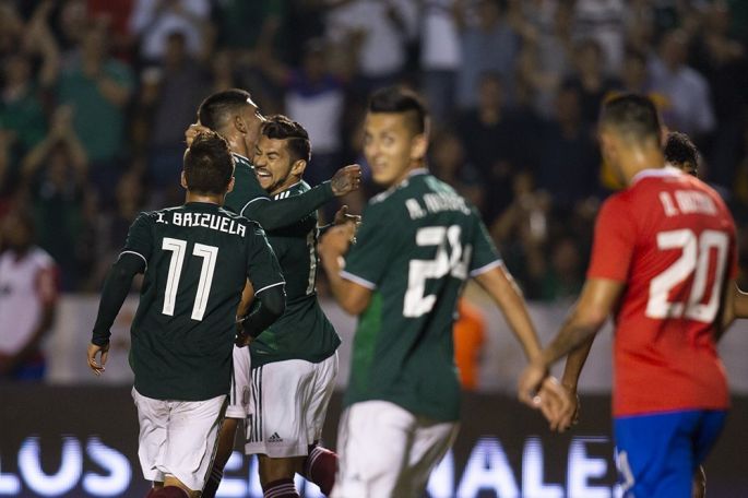 Henry Martín brilla con luz propia en el triunfo de México 3-2 a Costa Rica