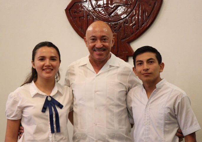 Estudiantes de la UADY sobresalen en certamen nacional