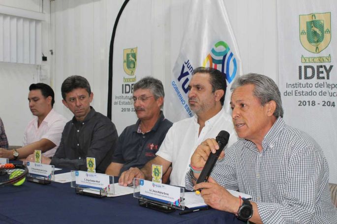 Presentan la IV edición  del torneo del Pavo 2018 en el Salvador Alvarado