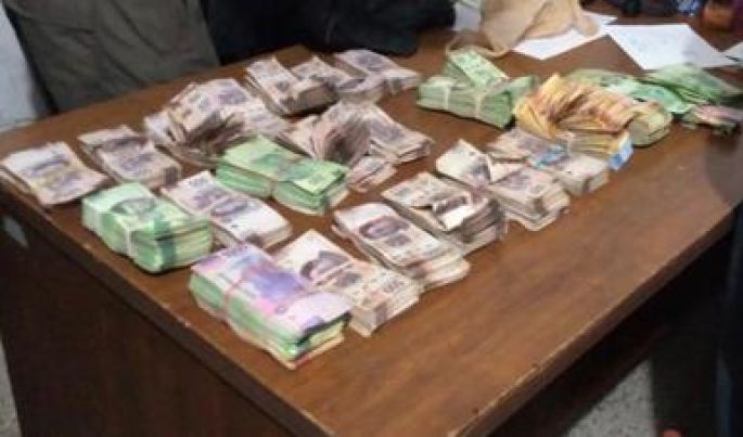 Aseguran en Tabasco dos millones 650 mil pesos en efectivo 