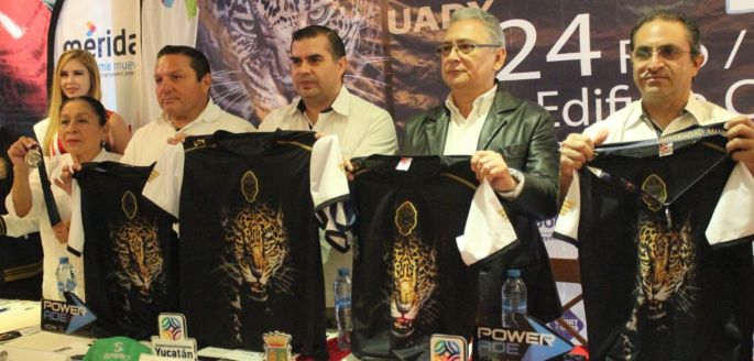 Presentan la carrera por el 97 aniversario de la UADY