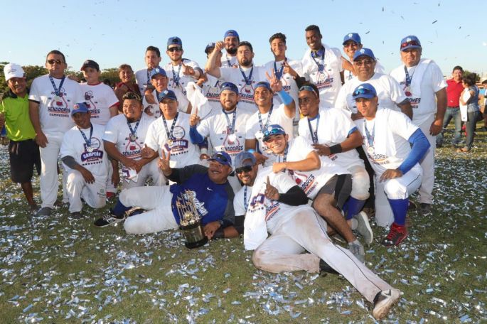 Los Senadores de la Morelos se ciñen la corona de la Liga Meridana: vencen 3x0 a los Zorros de Pacabtún
