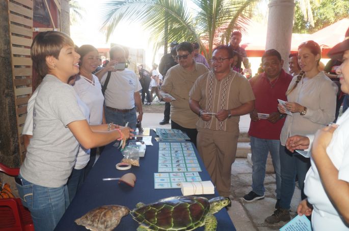Arranca en el Puerto de Sisal la octava edición del festival Alas de Yucatán
