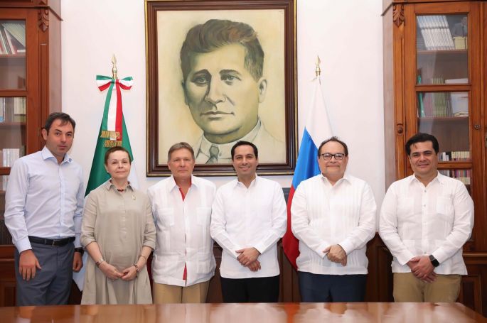 El Gobernador Mauricio Vila recibe la visita del Embajador de Rusia en México, Viktor Koronelli