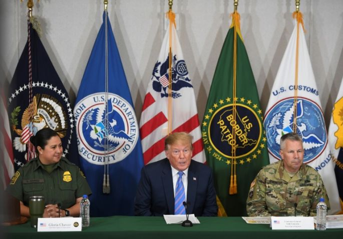 Donald Trump le dice a México: EEUU está "lleno", "den media vuelta"