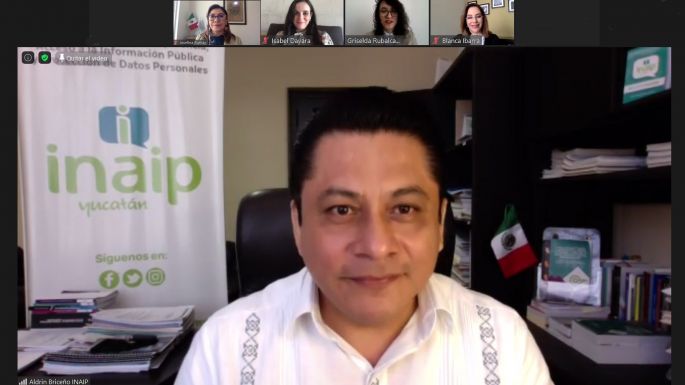 Presentan en Yucatán el libro Periodismo y protección de datos personales